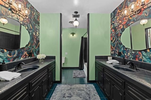 111 Avocado, Escondido, CA 92025
