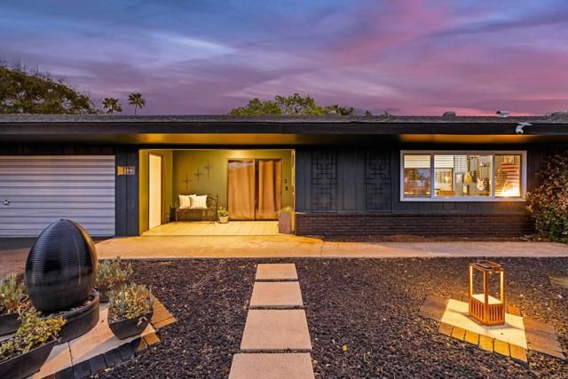 111 Avocado, Escondido, CA 92025