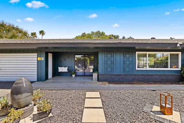 111 Avocado, Escondido, CA 92025