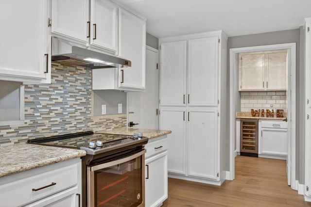 8165 Rose Vine Ln, Fair Oaks, CA 95628