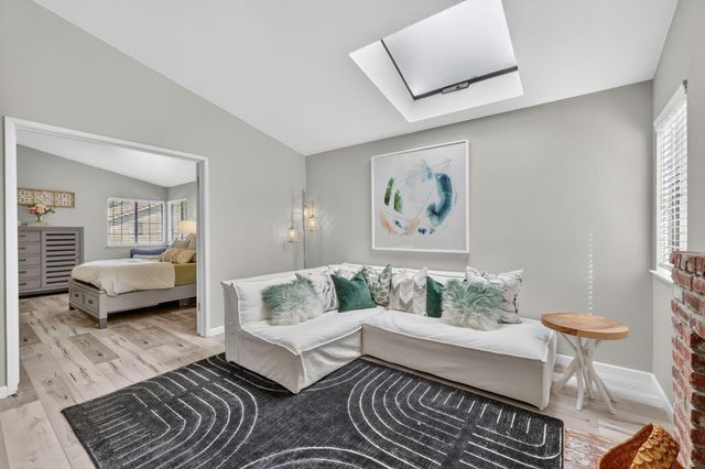 8165 Rose Vine Ln, Fair Oaks, CA 95628