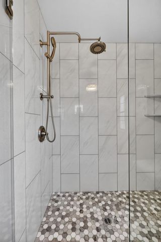 8165 Rose Vine Ln, Fair Oaks, CA 95628