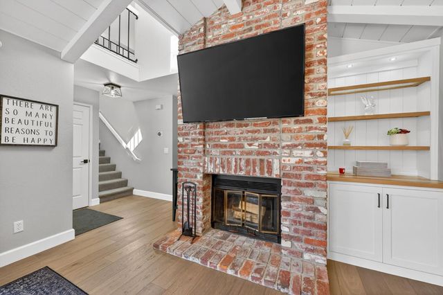 8165 Rose Vine Ln, Fair Oaks, CA 95628