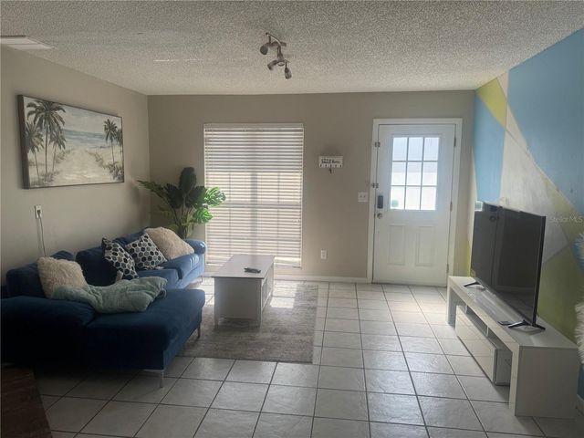11316 GRANDVILLE DRIVE, Temple Terrace, FL 33617