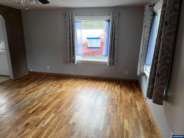 465 Ford St SE, Salem, OR 97301
