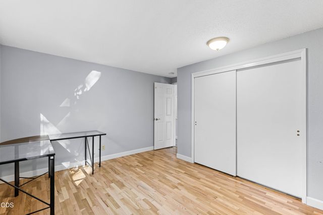 241 NE Savage Street, Grants Pass, OR 97526