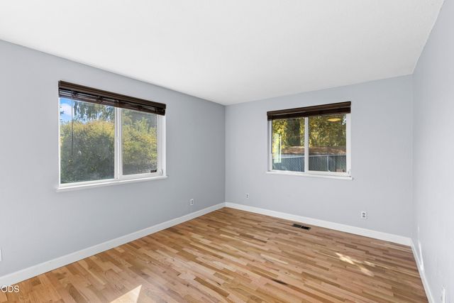 241 NE Savage Street, Grants Pass, OR 97526