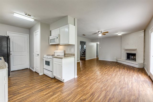 12129 Spring Branch Drive, Balch Springs, TX 75180