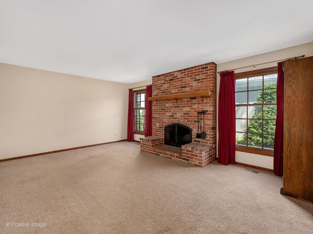 217 S Rex Boulevard, Elmhurst, IL 60126