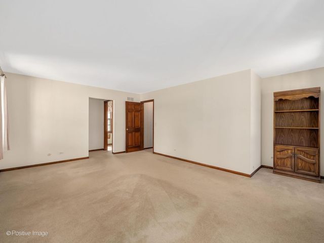 217 S Rex Boulevard, Elmhurst, IL 60126