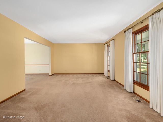 217 S Rex Boulevard, Elmhurst, IL 60126