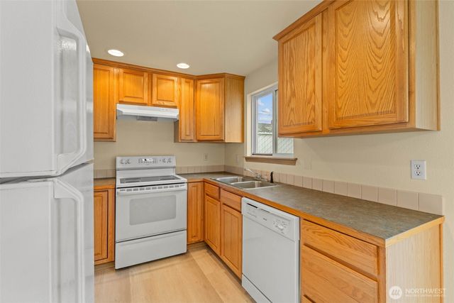 14510 W Throne Lane SW, Lakewood, WA 98498