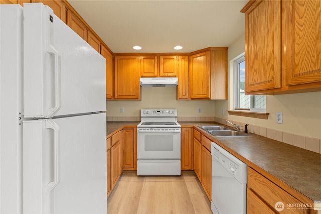 14510 W Throne Lane SW, Lakewood, WA 98498