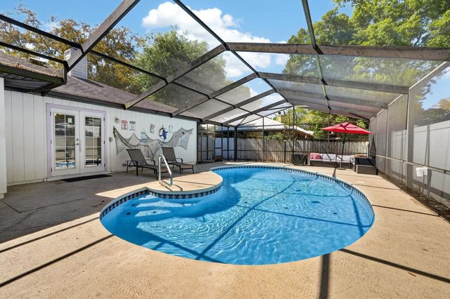 421 Orchis Rd, St Augustine, FL 32086