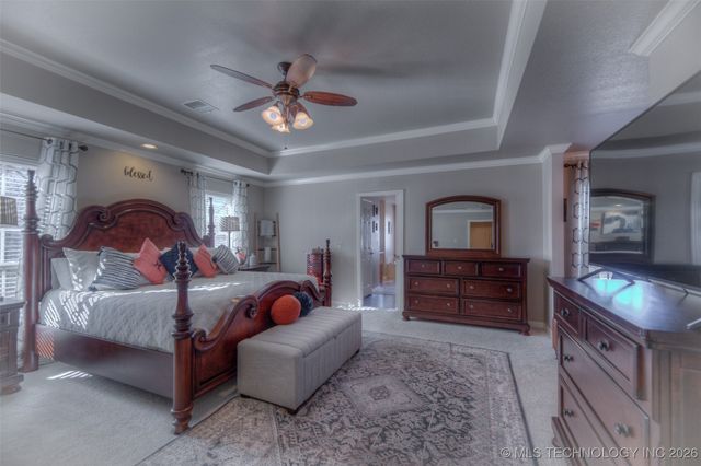 9934 S Maybelle Avenue, Jenks, OK 74037