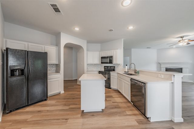 3217 Florian Lane, Fort Worth, TX 76108