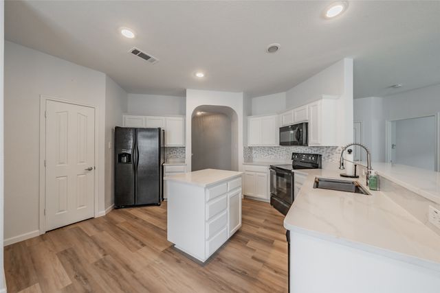 3217 Florian Lane, Fort Worth, TX 76108