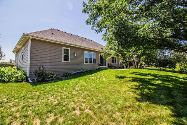 3028 Tanglewood DRIVE, Waukesha, WI 53189