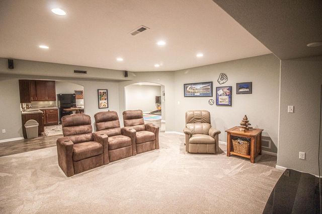 3028 Tanglewood DRIVE, Waukesha, WI 53189