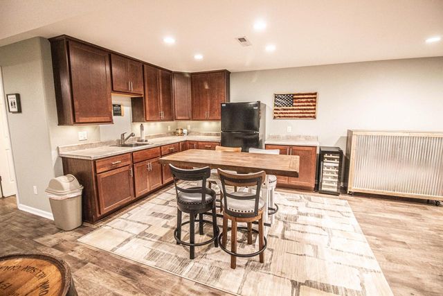 3028 Tanglewood DRIVE, Waukesha, WI 53189
