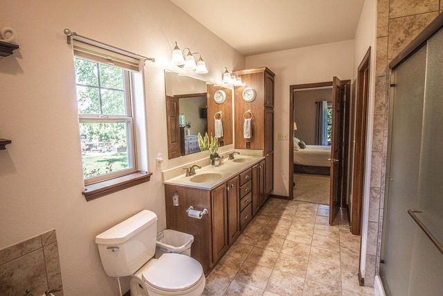 3028 Tanglewood DRIVE, Waukesha, WI 53189