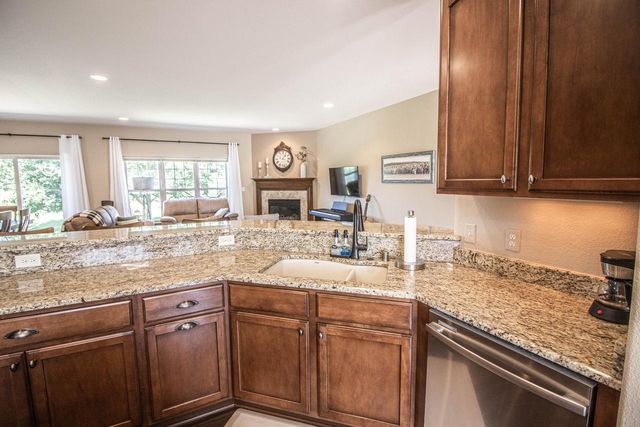 3028 Tanglewood DRIVE, Waukesha, WI 53189