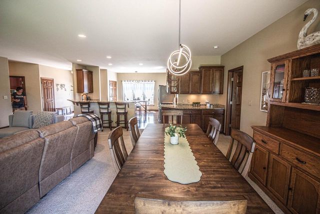 3028 Tanglewood DRIVE, Waukesha, WI 53189