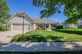 3028 Tanglewood DRIVE, Waukesha, WI 53189