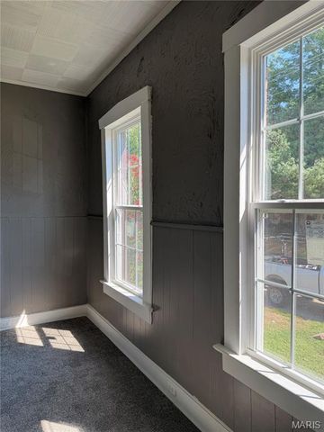 509 N Jackson Street, Belleville, IL 62220