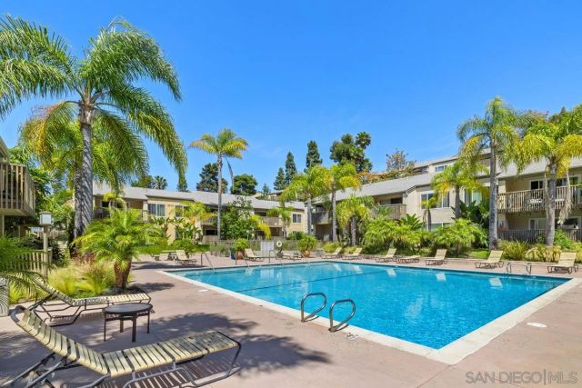 8503 Villa La Jolla A, La Jolla, CA 92037