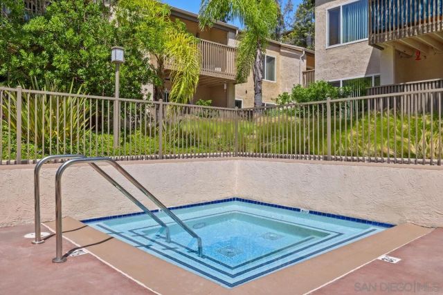 8503 Villa La Jolla A, La Jolla, CA 92037