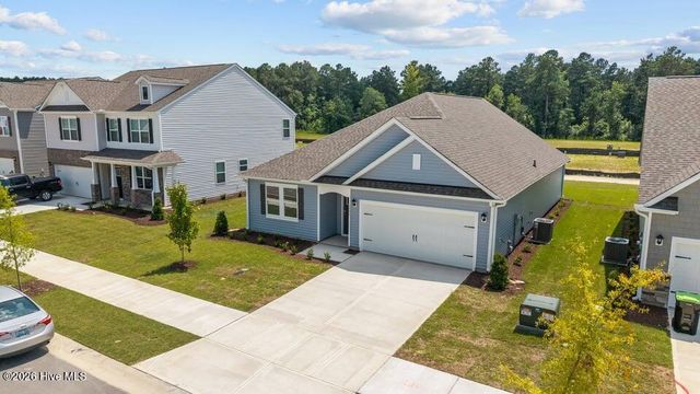 1009 Minnette Circle, New Bern, NC 28562