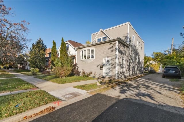 1213 Darrow Avenue, Evanston, IL 60202