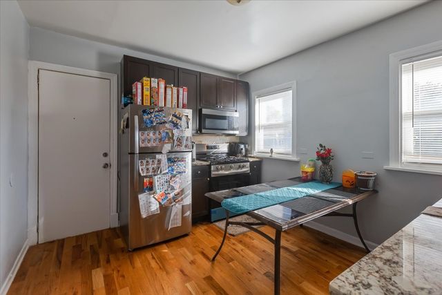 1213 Darrow Avenue, Evanston, IL 60202