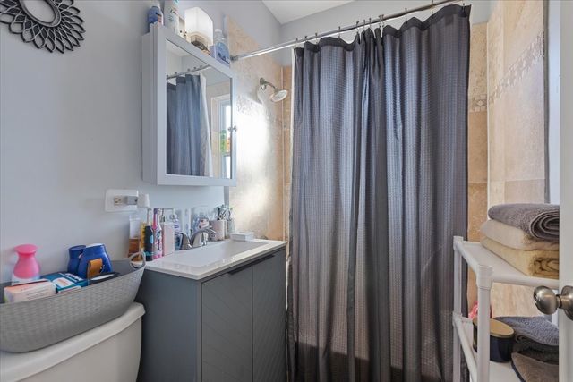 1213 Darrow Avenue, Evanston, IL 60202