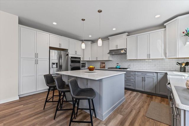 6253 S Trailwoods Drive, Scio Twp, MI 48103