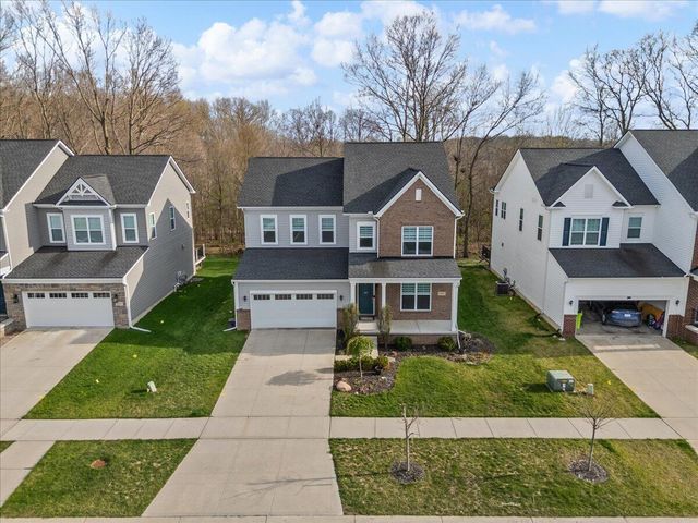 6253 S Trailwoods Drive, Scio Twp, MI 48103