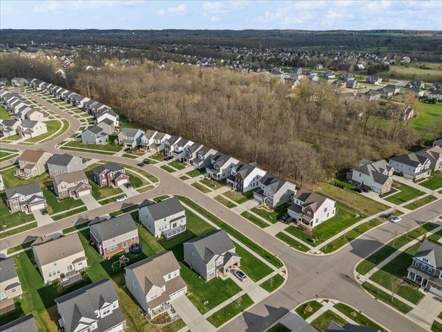 6253 S Trailwoods Drive, Scio Twp, MI 48103