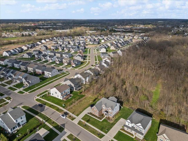 6253 S Trailwoods Drive, Scio Twp, MI 48103
