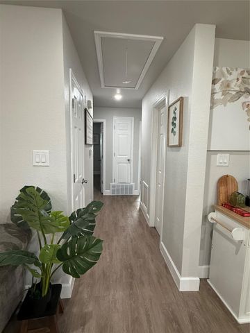 3610 Newton Dr, Pasadena, TX 77503