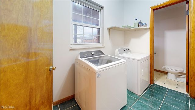 739 Campbell Drive, Belpre, OH 45714