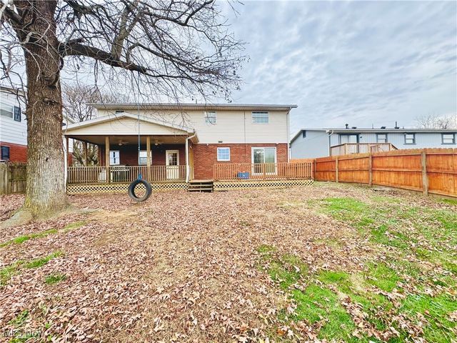 739 Campbell Drive, Belpre, OH 45714