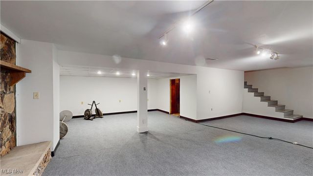 739 Campbell Drive, Belpre, OH 45714