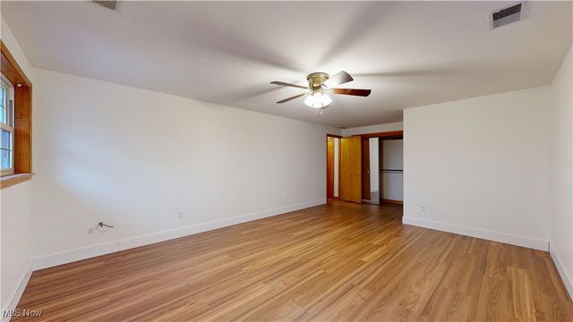 739 Campbell Drive, Belpre, OH 45714