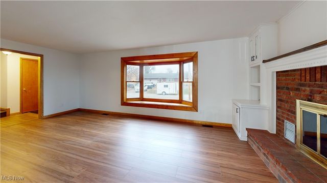 739 Campbell Drive, Belpre, OH 45714