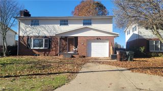 739 Campbell Drive, Belpre, OH 45714