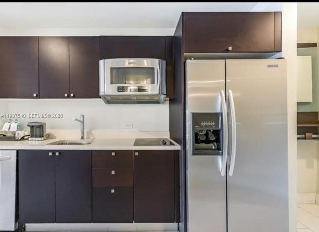 5300 NW 87 Avenue 406, Doral, FL 33178