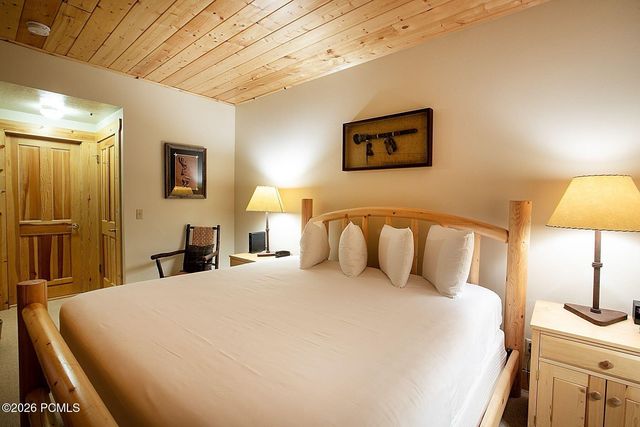 2650 Deer Valley Drive 202, Park City, UT 84060