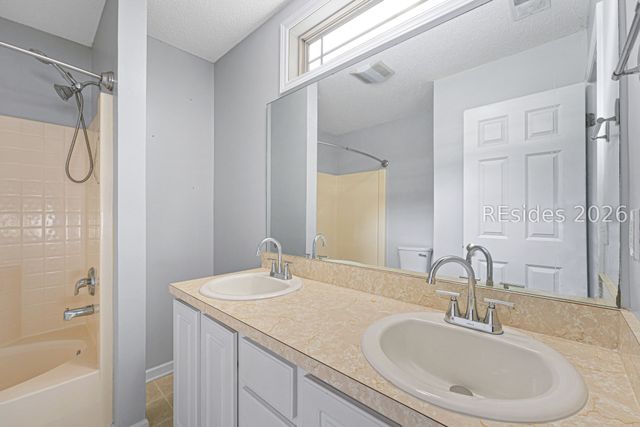 27 Heartstone Cir, Bluffton, SC 29910
