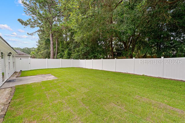 27 Heartstone Cir, Bluffton, SC 29910